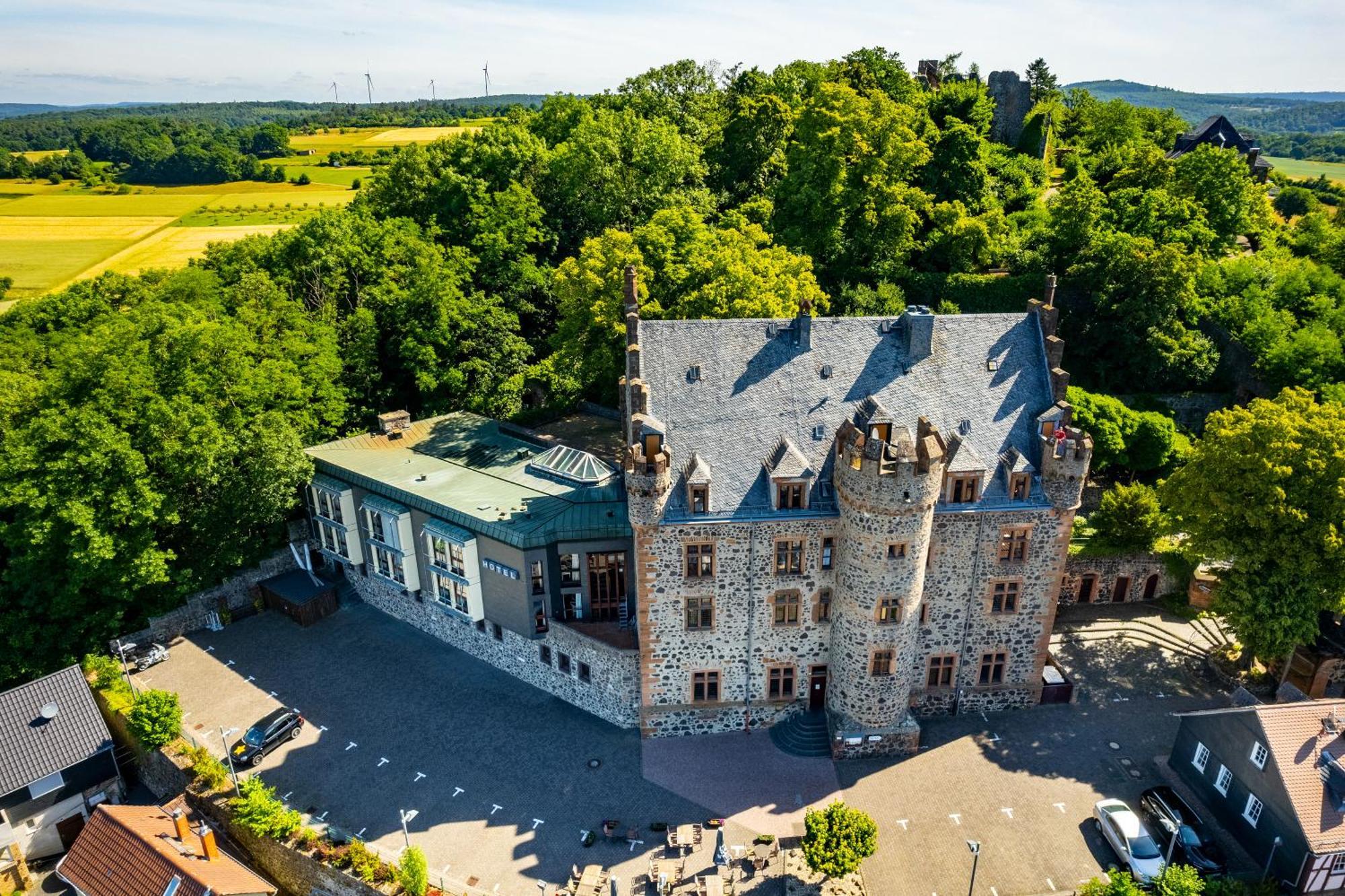 ホテル ブルク シュタウフェンベルク Staufenberg  エクステリア 写真